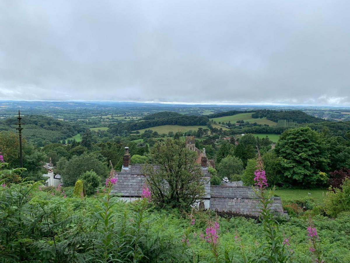 Stunning Barn Private Hot Tub Malvern & Worcester Sleeps 6 Buitenkant foto
