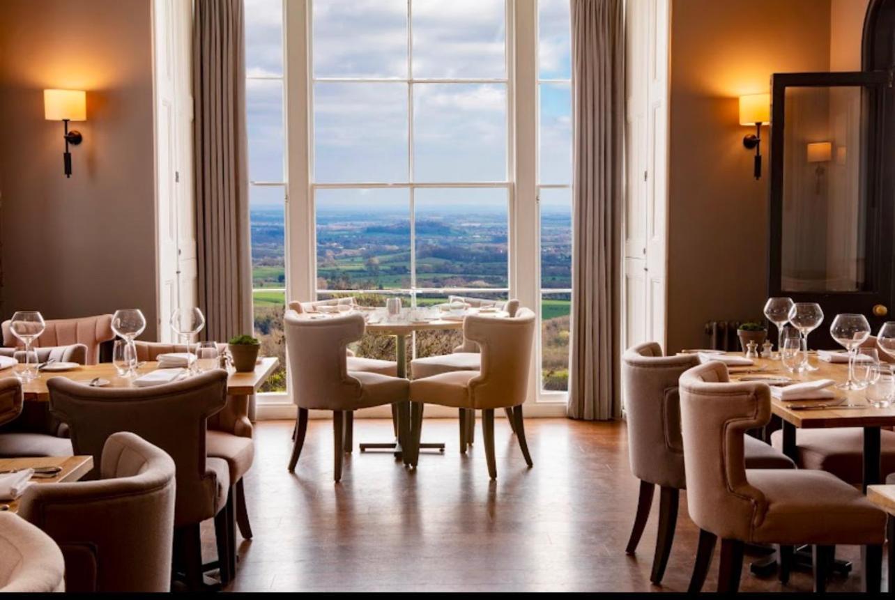 Stunning Barn Private Hot Tub Malvern & Worcester Sleeps 6 Buitenkant foto